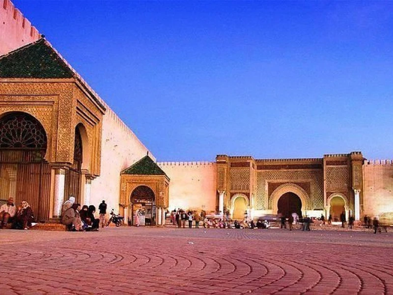 lina_travel_marrakech_transfert_prive_marrakech_galery_circuit_prive_7_jours_casablanca_marrakech02